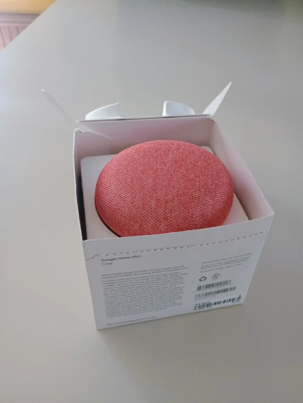 Google Home Mini - Picture 4 of 5